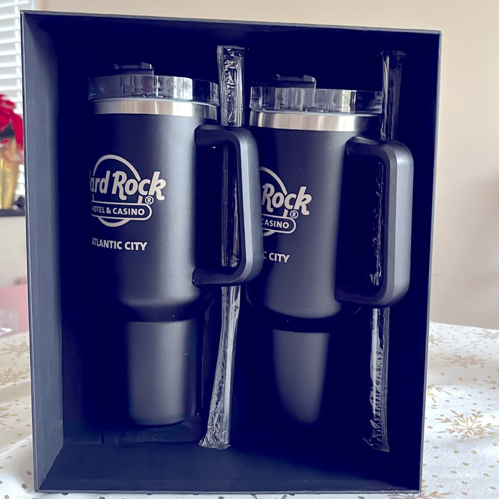 Set of 2 Hard Rock Hotel Casino Stainless Steel Tumbler 40oz black w/Lid & Straw